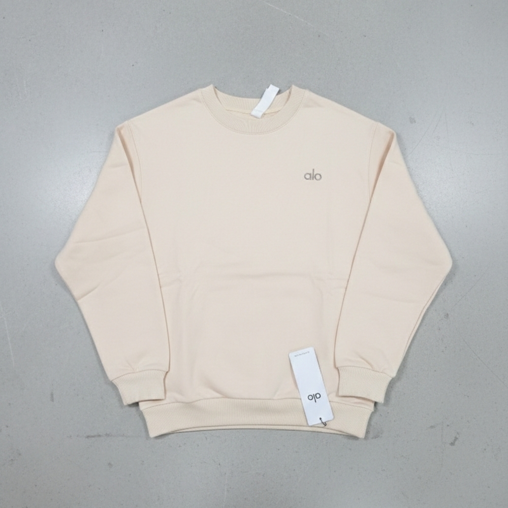 ALO Yoga Men's Beige Crewneck Sweater